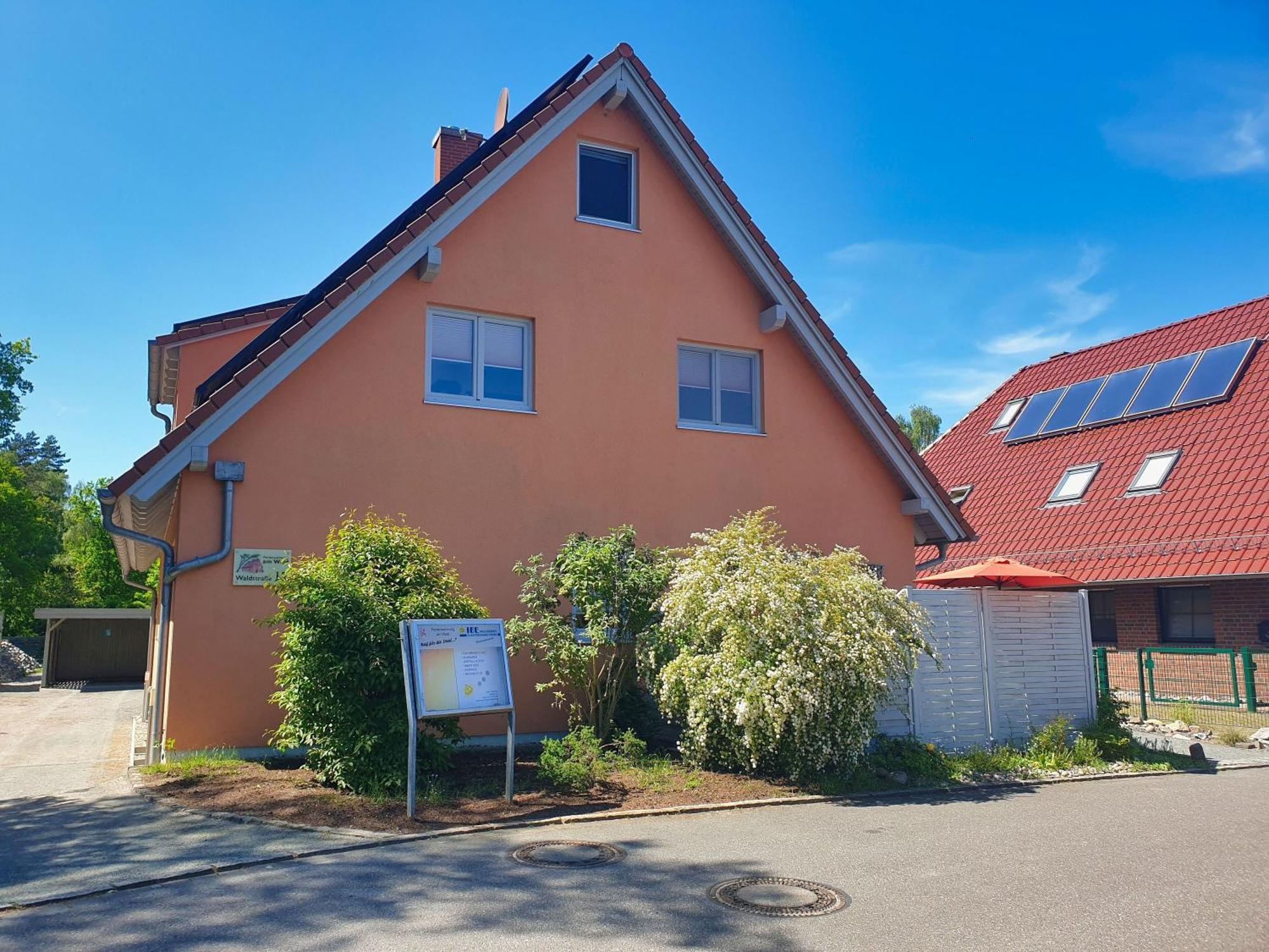 Fewo Am Wald Fewo 03 - Balkon, Gartennutzung, Sauna Glowe Exteriör bild