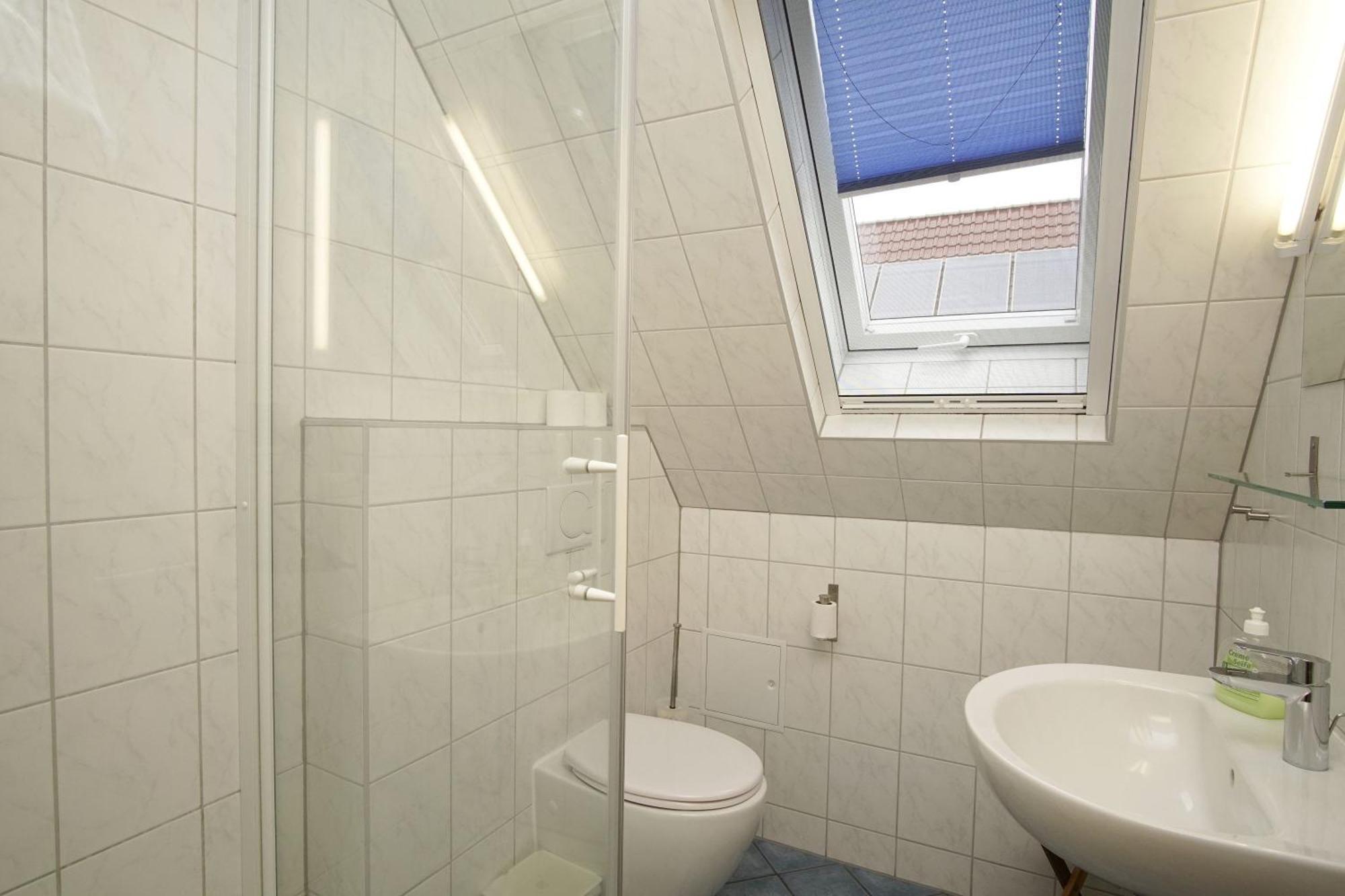 Fewo Am Wald Fewo 03 - Balkon, Gartennutzung, Sauna Glowe Exteriör bild